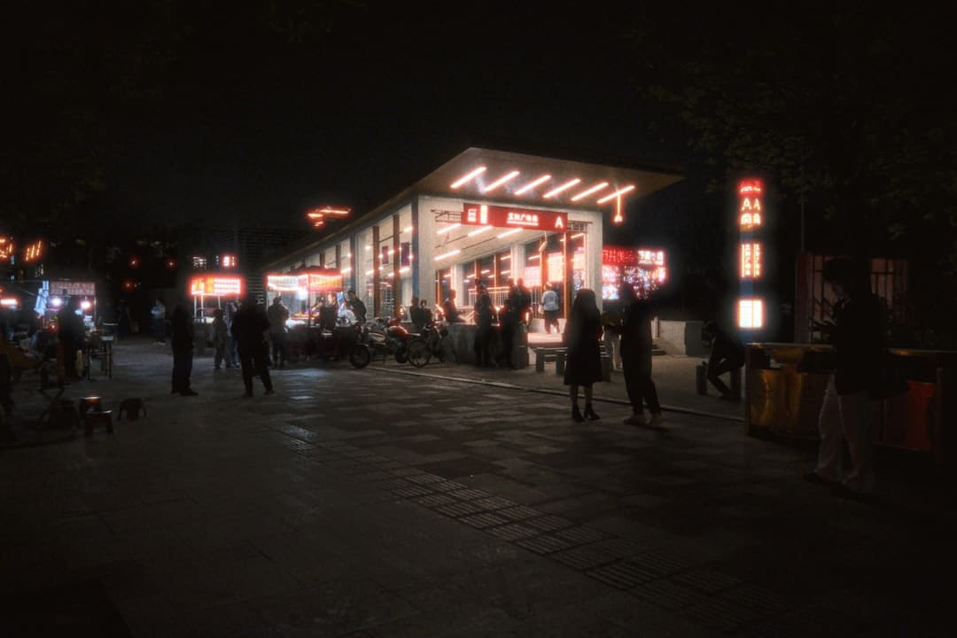 成都车展欧拉以浪漫致初心